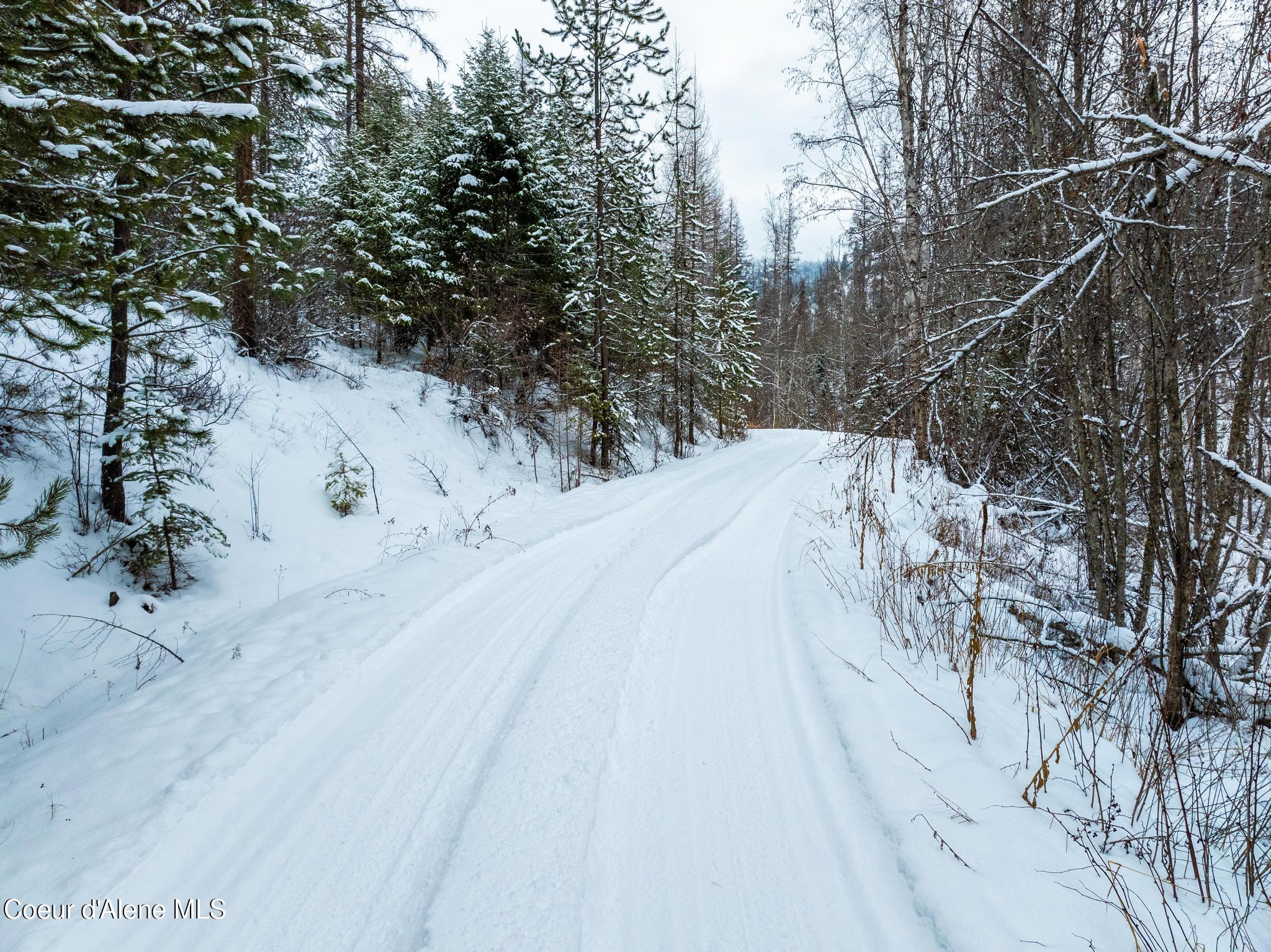 Nka Jewel Lake Road Sagle, ID 83860 - Photo 11 of 47 .