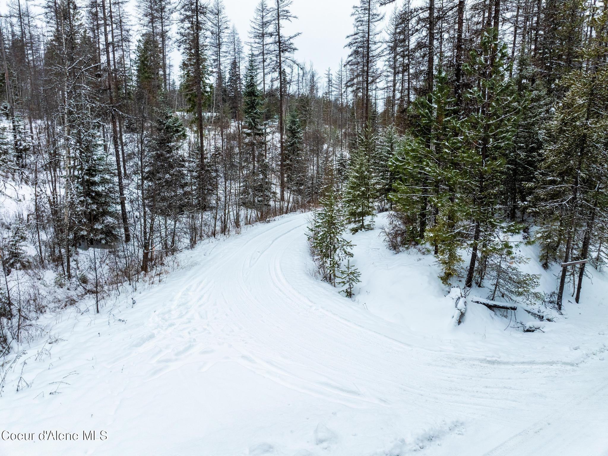 Nka Jewel Lake Road Sagle, ID 83860 - Photo 20 of 47 .