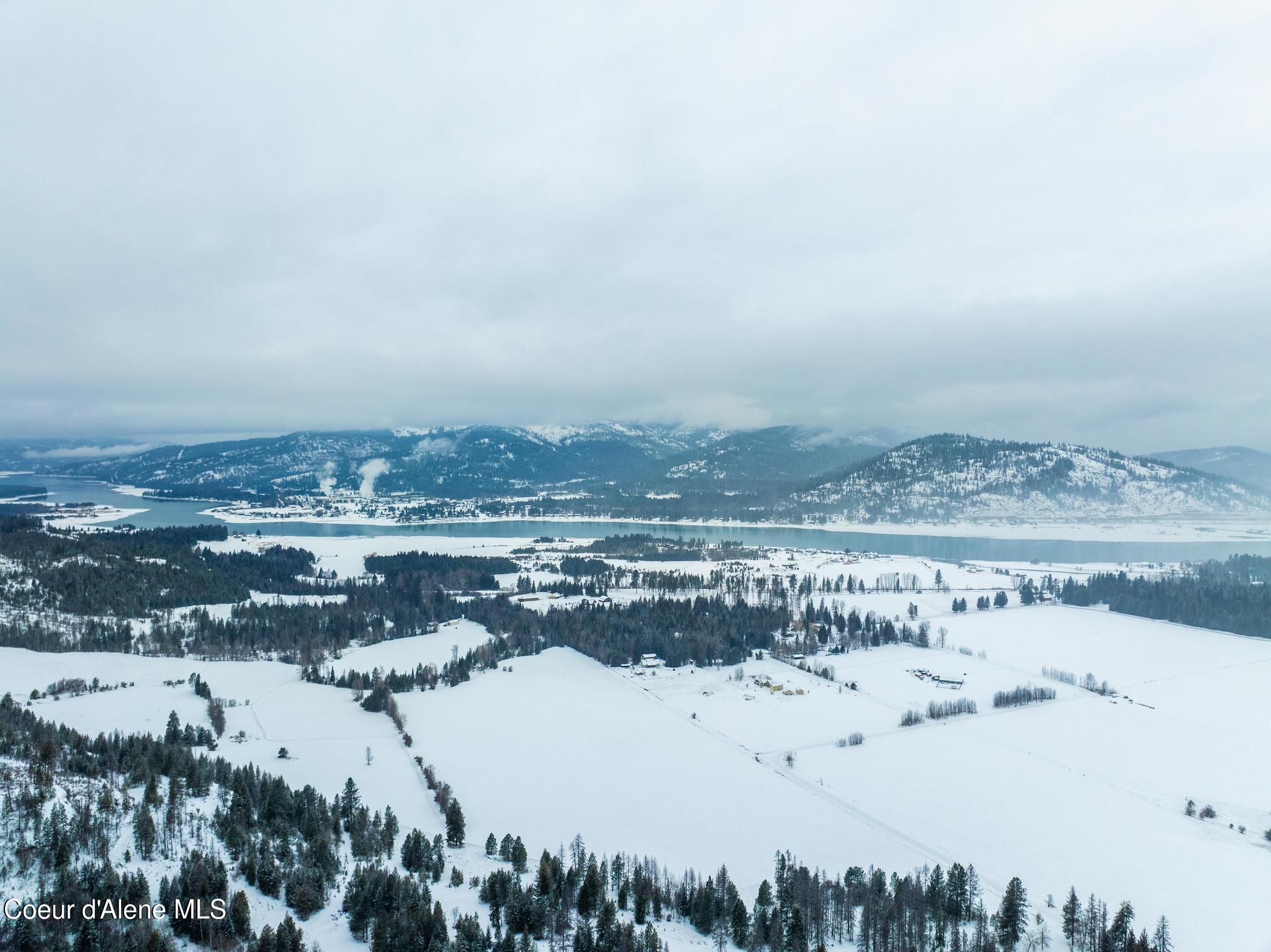 Nka Jewel Lake Road Sagle, ID 83860 - Photo 7 of 47 .
