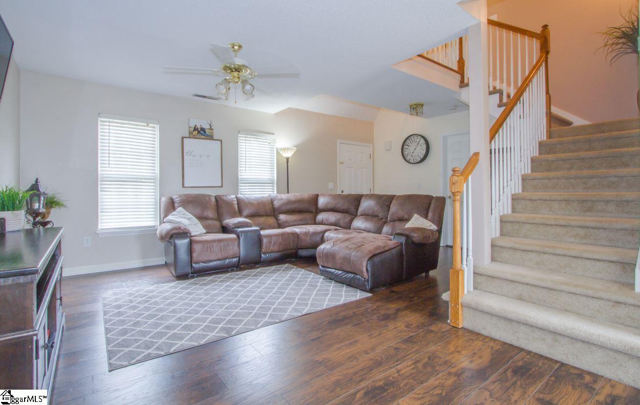 100 State Rd S-4-107 Easley, SC 29642 - Photo 4 of 34