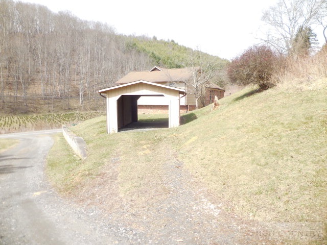 103 Davis Gentry Road Lansing, NC 28643 - Photo 12 of 12 Gallery Image 12