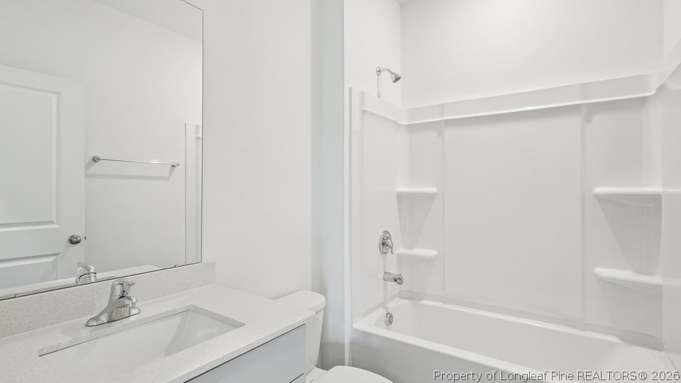 205 Rashford Way Raeford, NC 28376 - Photo 27 of 38 Bathroom