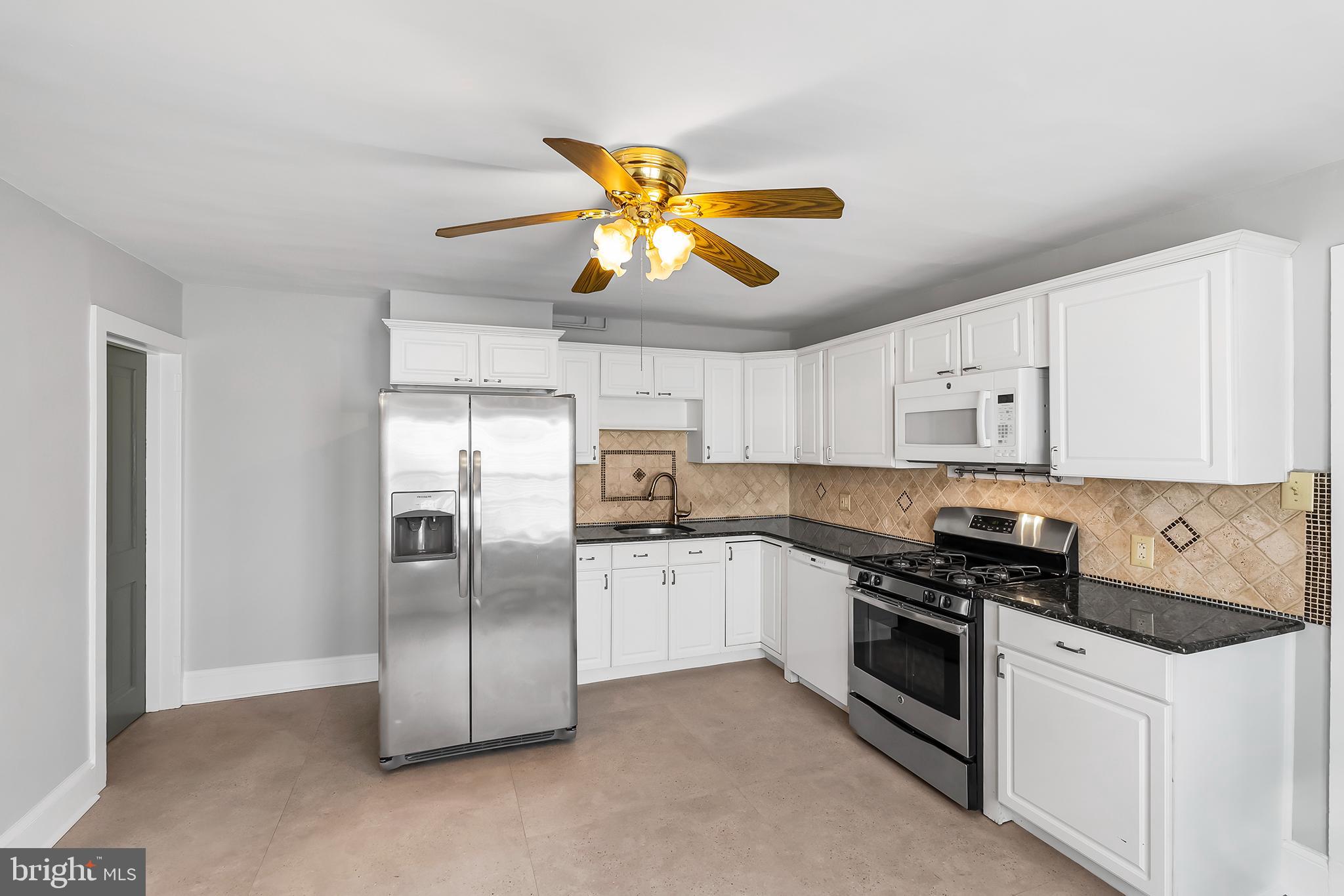 147 Conestoga Road Wayne, PA 19087 - Photo 9 of 22 Kitchen
