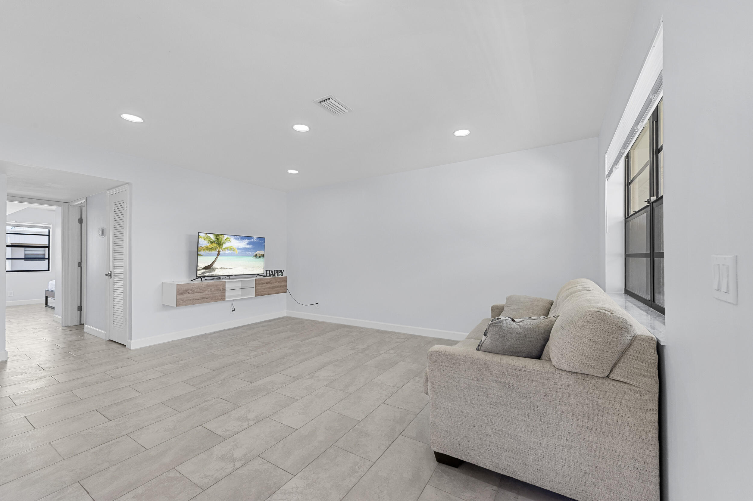234 Capri East Delray Beach, FL 33484 - Photo 3 of 65 _dsc4531