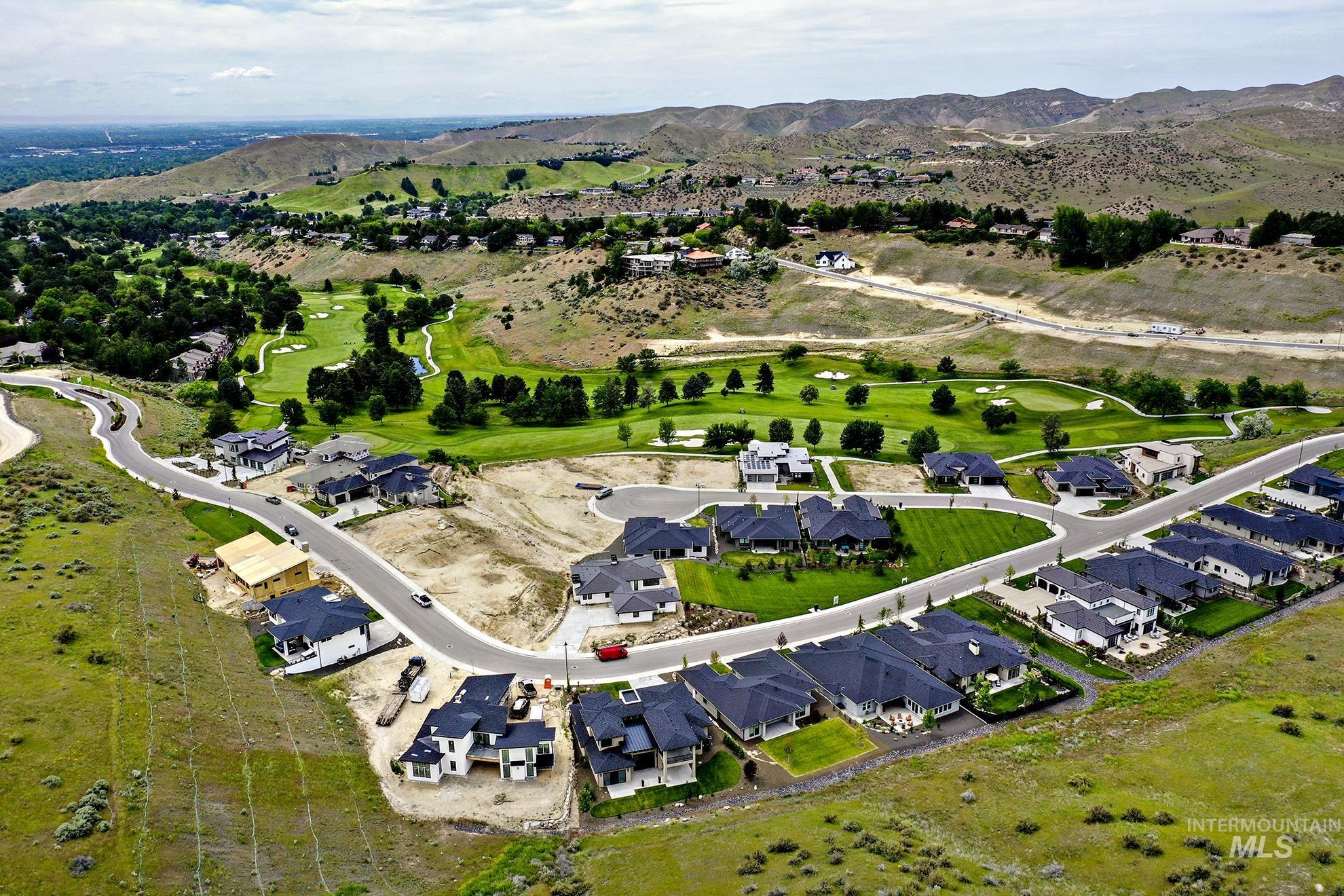 954 East Chardie Road Boise, ID 83702 - Photo 7 of 26