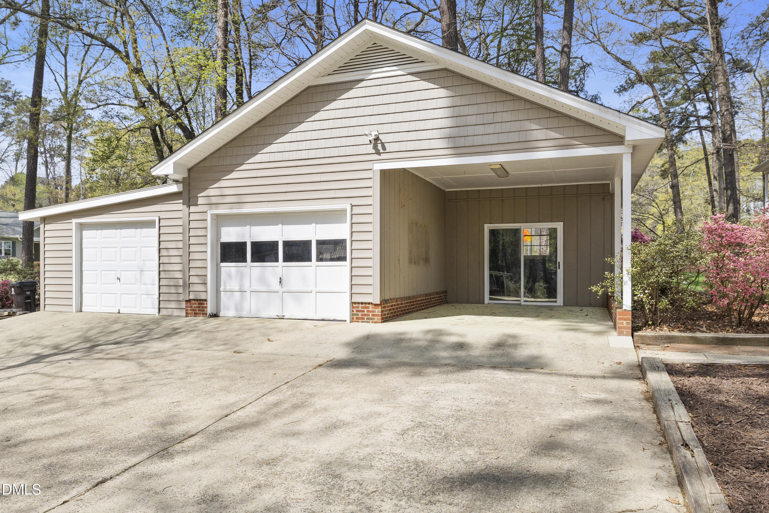 1821 Owls Nest Road Sanford, NC 27330 - Photo 30 of 77 1821_owls_nest_5garage_1