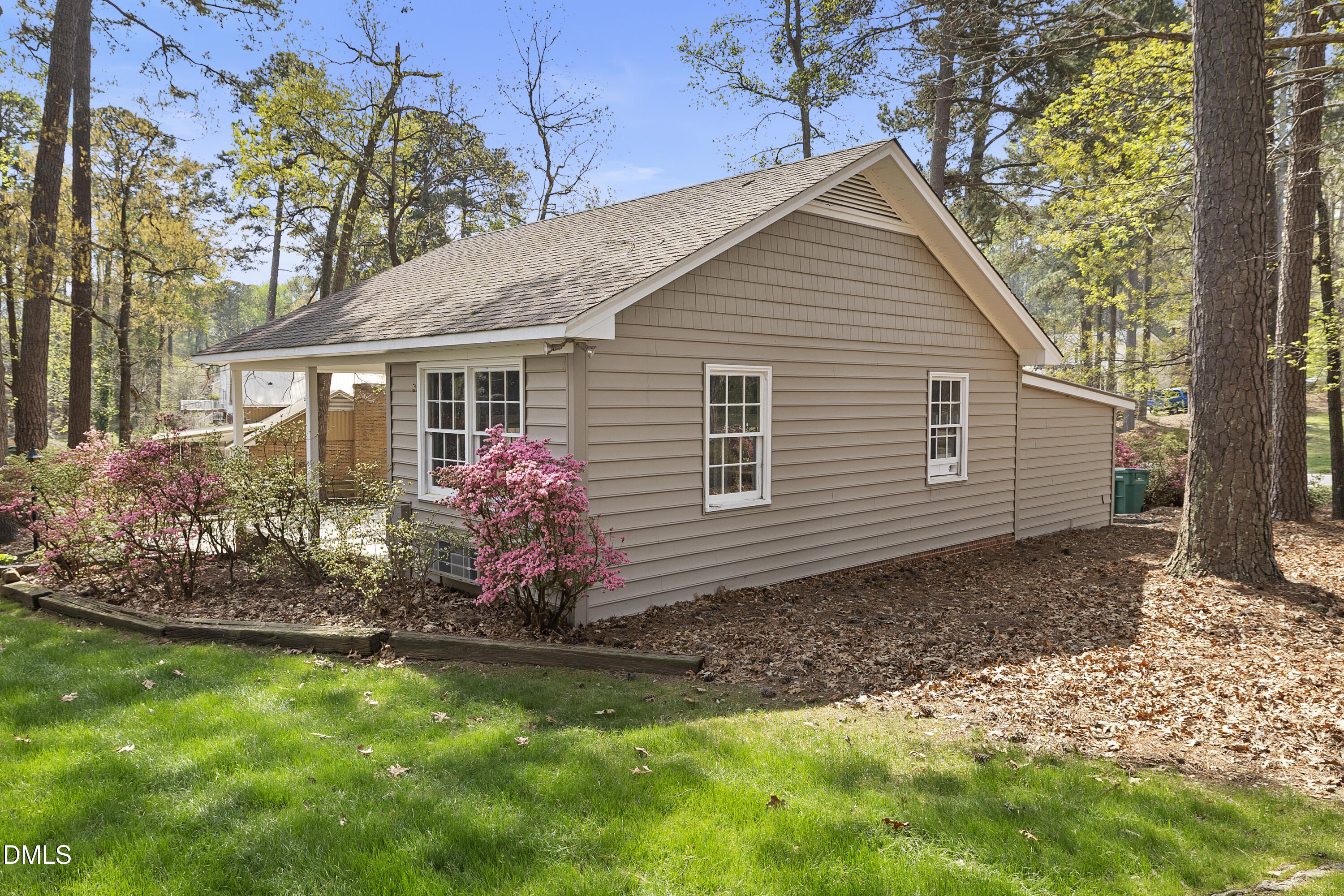 1821 Owls Nest Road Sanford, NC 27330 - Photo 33 of 77 1821_owls_nest_5garage_4