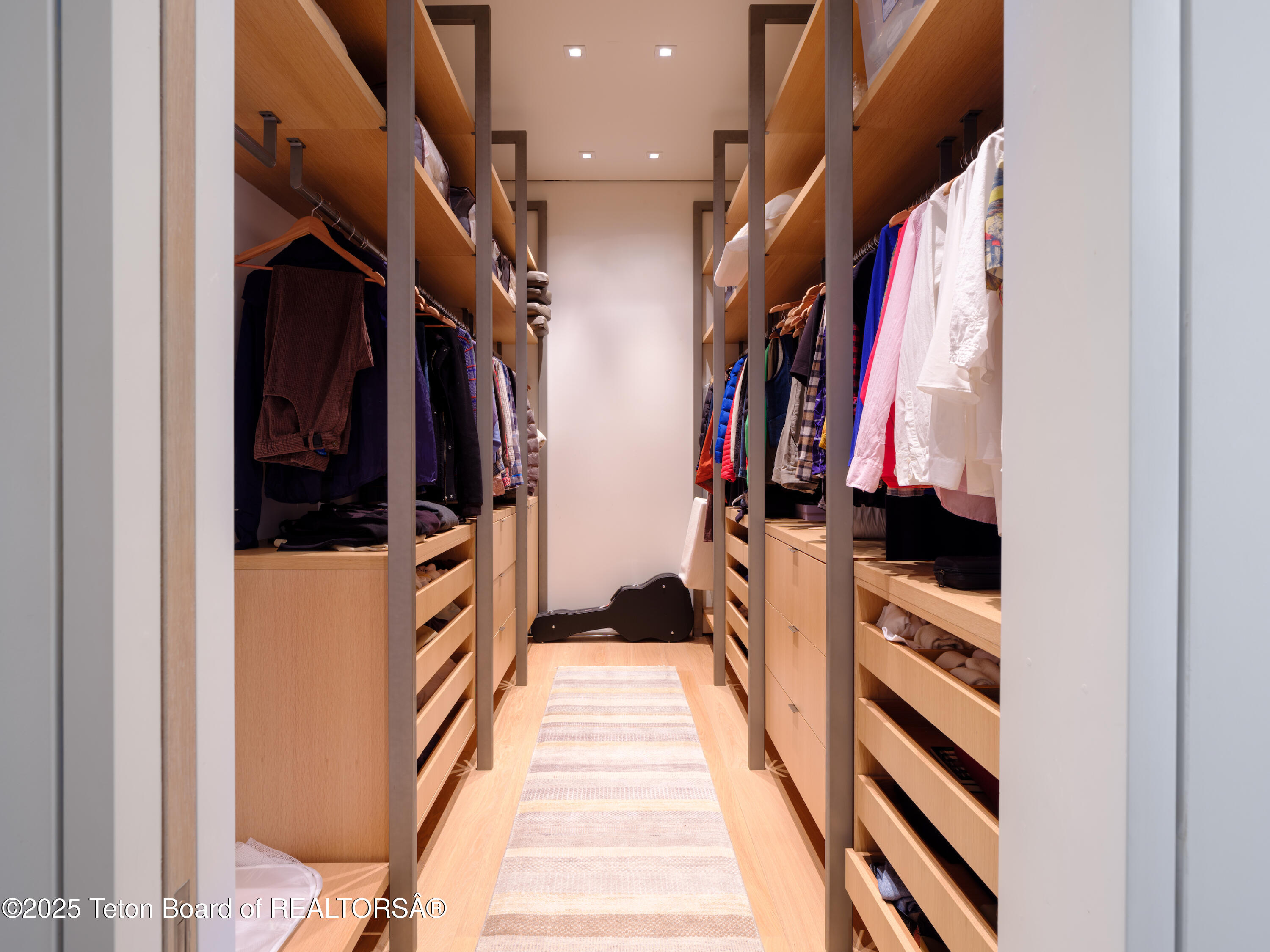 7970 North Granite Ridge Road Teton Village, WY 83025 - Photo 23 of 41 Primary Closet