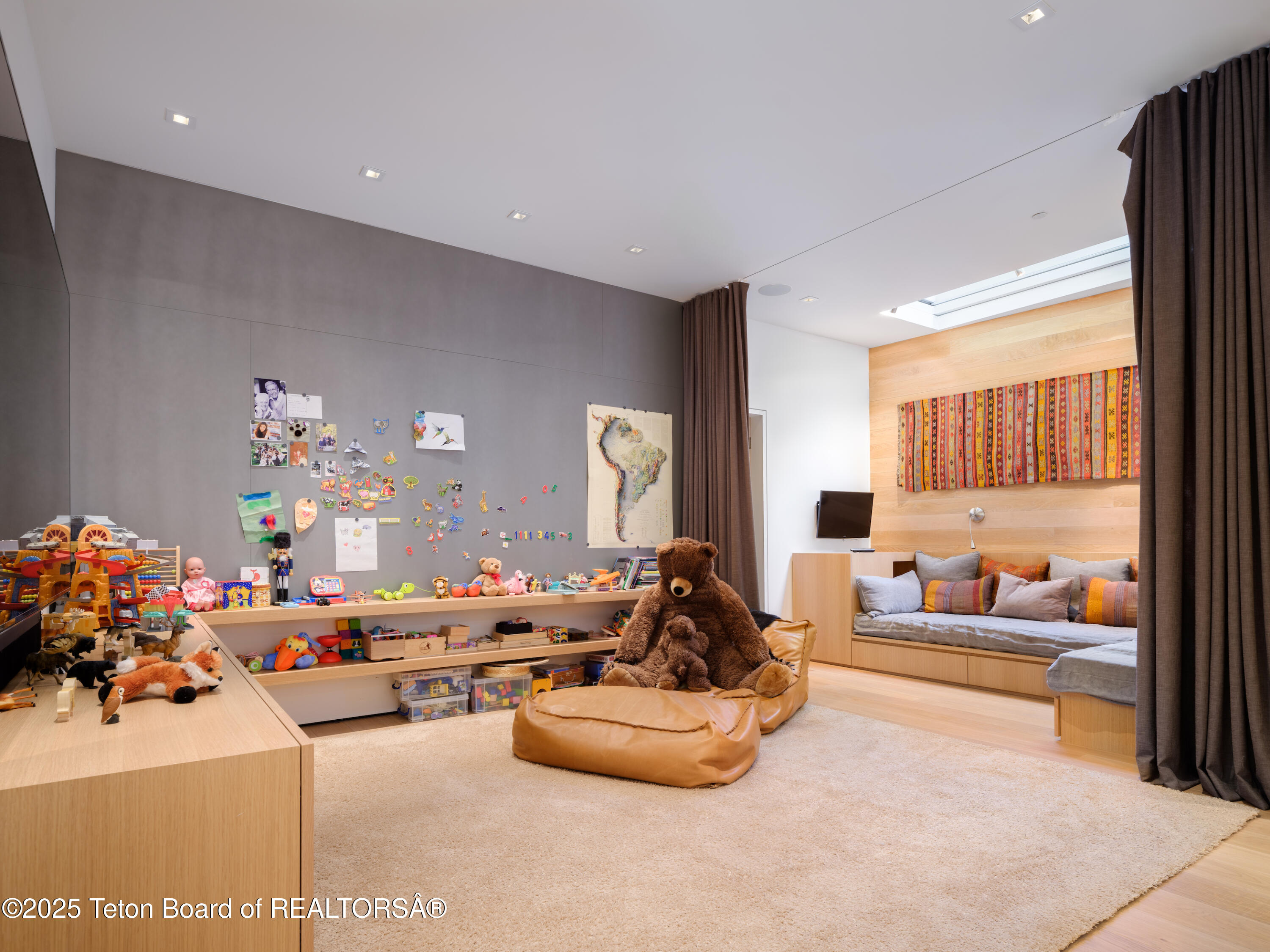 7970 North Granite Ridge Road Teton Village, WY 83025 - Photo 29 of 41 Second media/family room