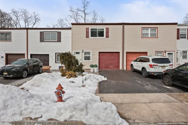 $495,000 | 615 Randall Way, Matawan, NJ 07747