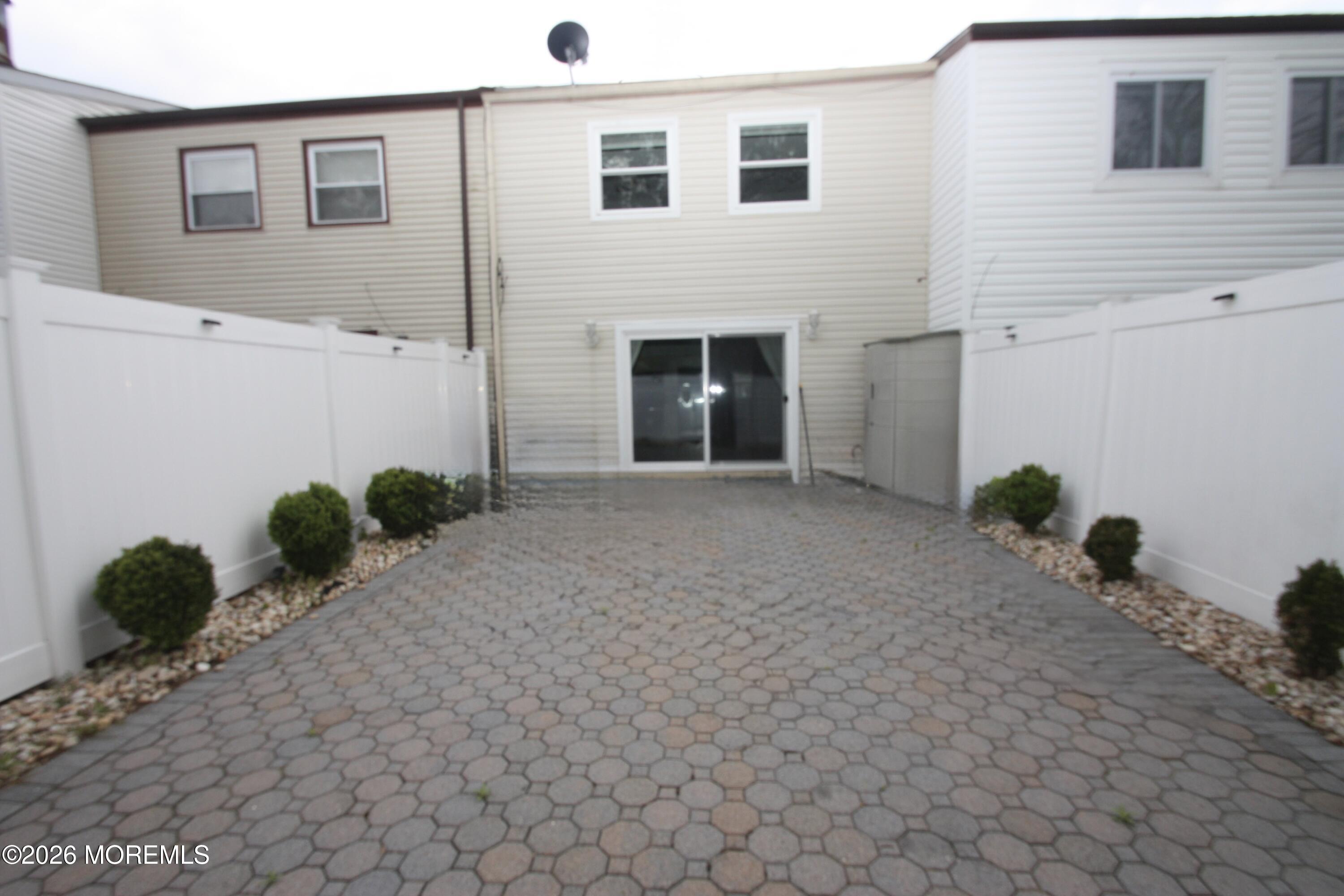 615 Randall Way Matawan, NJ 07747 - Photo 36 of 46 AD7F6F6F-9872-41FB-9459-474C5FC63B46_1_2