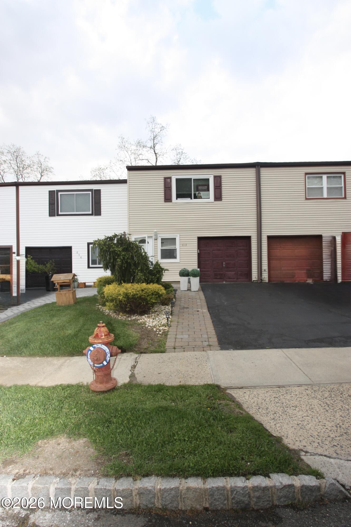 615 Randall Way Matawan, NJ 07747 - Photo 45 of 46 AC3AC914-2208-4442-B92B-2136735740FC_1_2