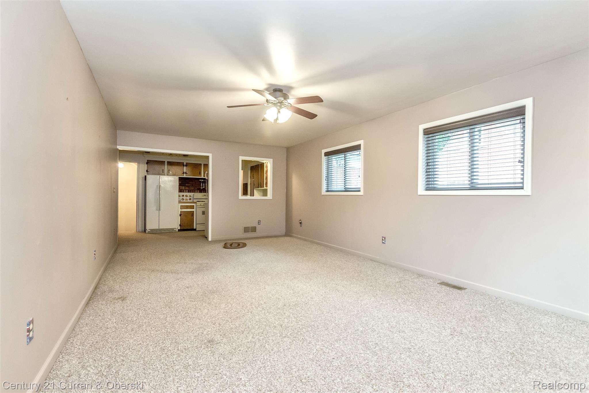 7922 Harding Street Taylor, MI 48180 - Photo 17 of 39 17.jpg