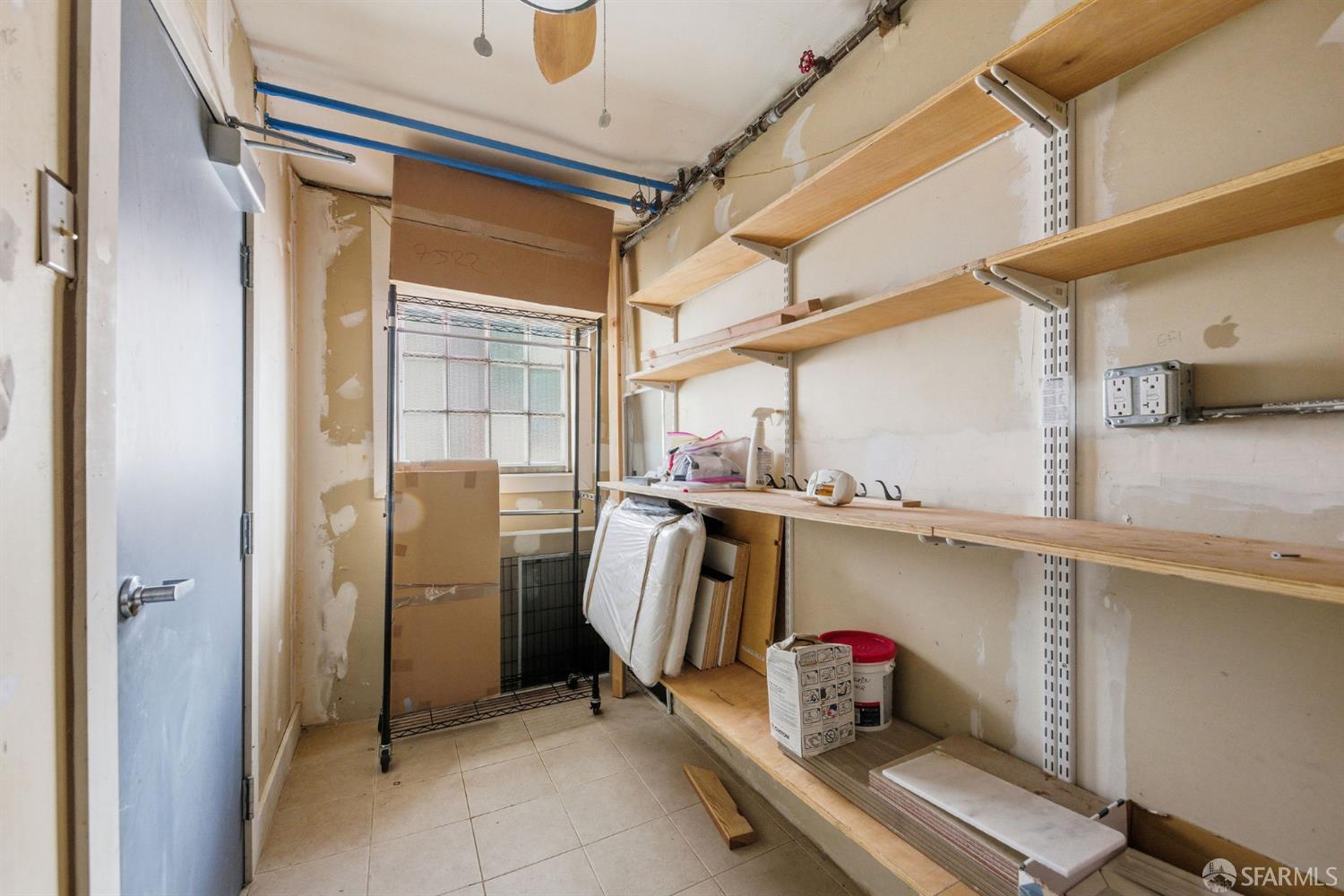 3452 18th Street, Unit A San Francisco, CA 94110 - Photo 32 of 39 a utility room with dryer and washer