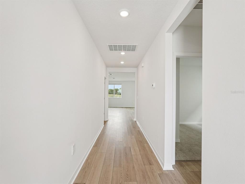 7705 Satterfield Terrace Parrish, FL 34219 - Photo 6 of 14