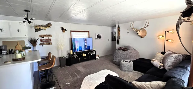 $229,900 | 115 East Warren Street, Thermopolis, WY 82443