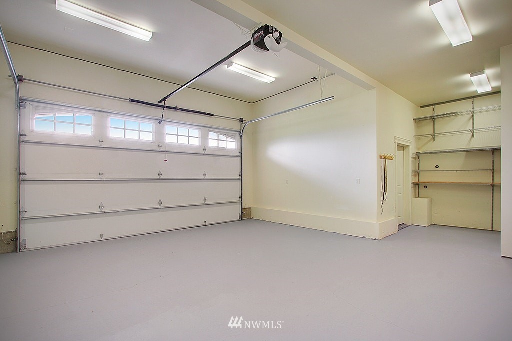 17435 Sylvester Road Southwest Burien, WA 98166 - Photo 22 of 25 Gallery Image 22