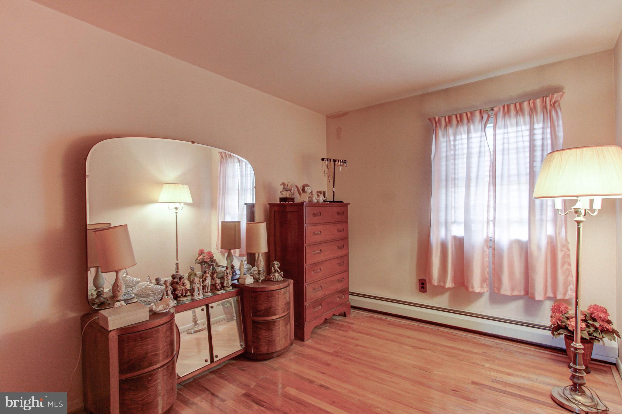 10922 East Keswick Road Philadelphia, PA 19154 - Photo 18 of 23