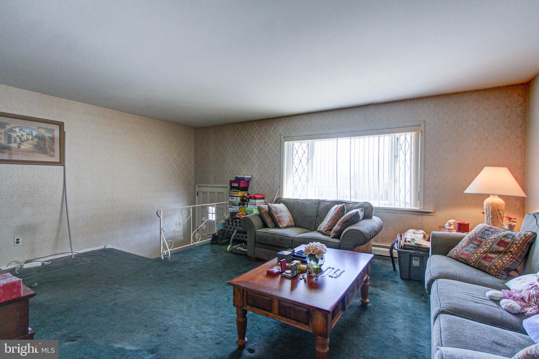 10922 East Keswick Road Philadelphia, PA 19154 - Photo 6 of 23