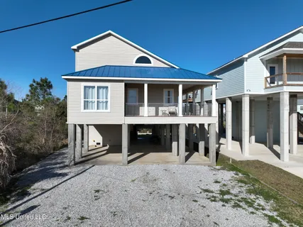 $585,000 | 11025 Clleeves Street, Bay St. Louis, MS 39520