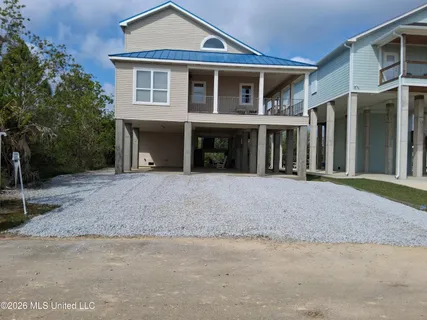 $575,000 | 11025 Clleeves Street, Bay St. Louis, MS 39520