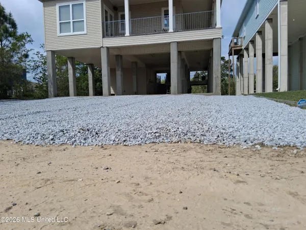 $575,000 | 11025 Clleeves Street, Bay St. Louis, MS 39520