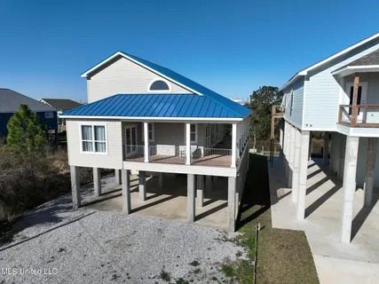 $585,000 | 11025 Clleeves Street, Bay St. Louis, MS 39520