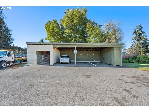 $800,000 | 5103 Northeast 42nd Avenue, Portland, OR 97218