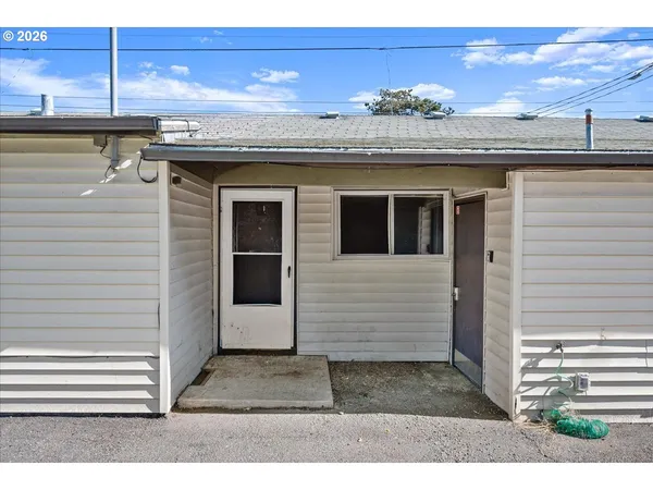 $800,000 | 5103 Northeast 42nd Avenue, Portland, OR 97218
