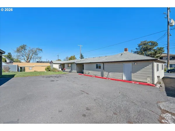 $800,000 | 5103 Northeast 42nd Avenue, Portland, OR 97218