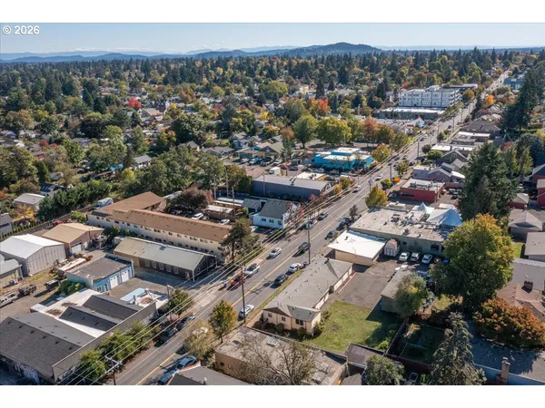 $800,000 | 5103 Northeast 42nd Avenue, Portland, OR 97218