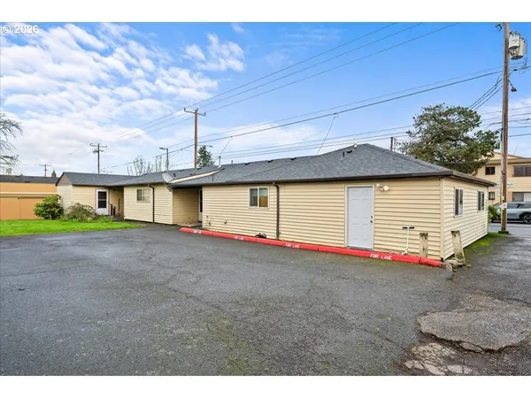 $800,000 | 5103 Northeast 42nd Avenue, Portland, OR 97218