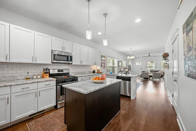 $3,200 | 1126 A Cahal Avenue, Nashville, TN 37206