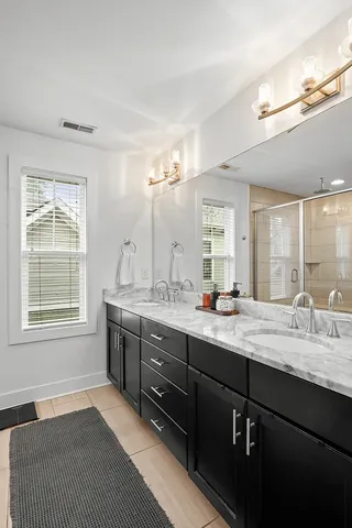 $3,200 | 1126 A Cahal Avenue, Nashville, TN 37206