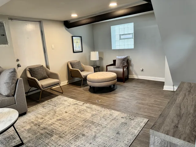 $299,000 | 822 East 87th Place, Chicago, IL 60619