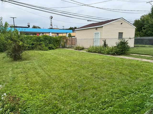 $299,000 | 822 East 87th Place, Chicago, IL 60619