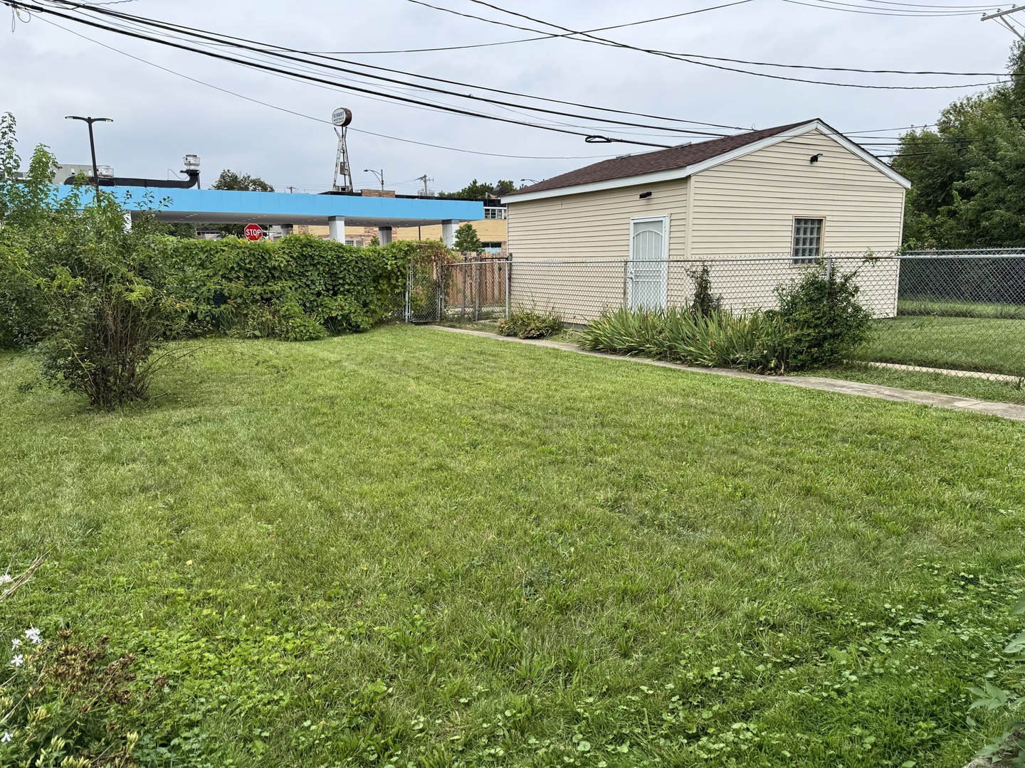 822 East 87th Place Chicago, IL 60619 - Photo 23 of 27
