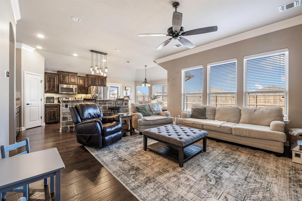 9142 Parkview Circle Tolar, TX 76476 - Photo 23 of 31 a living room with furniture and a large window
