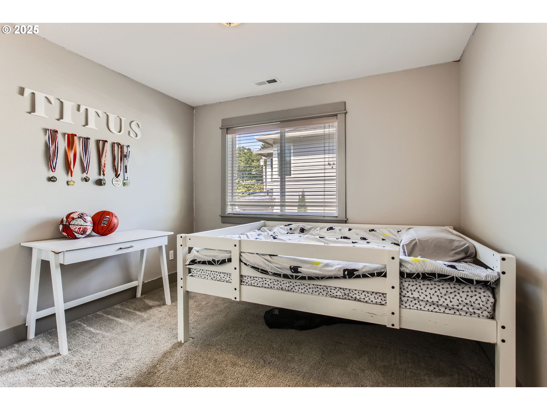 8326 Southwest Oak Street Portland, OR 97223 - Photo 20 of 29