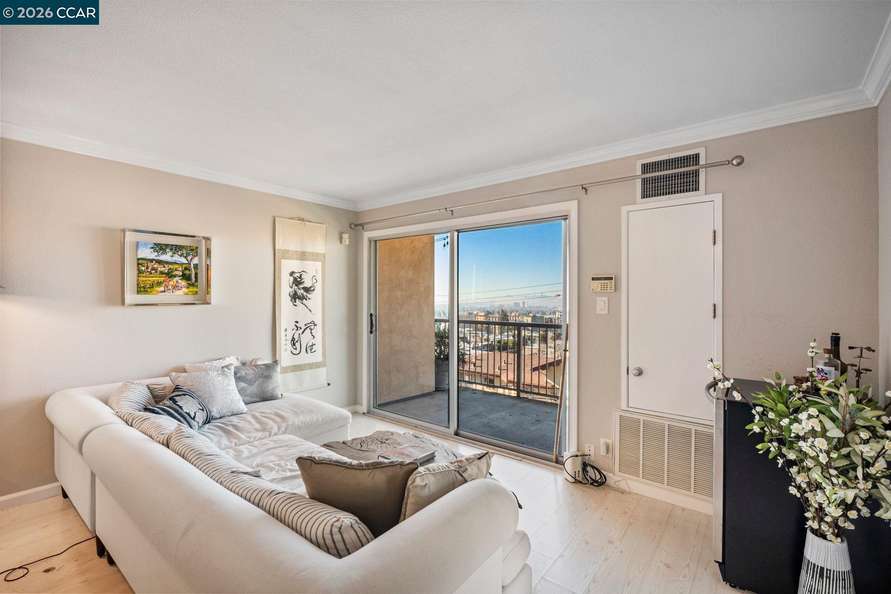 2 Panoramic Way, Unit 304 Berkeley, CA 94704 - Photo 25 of 43