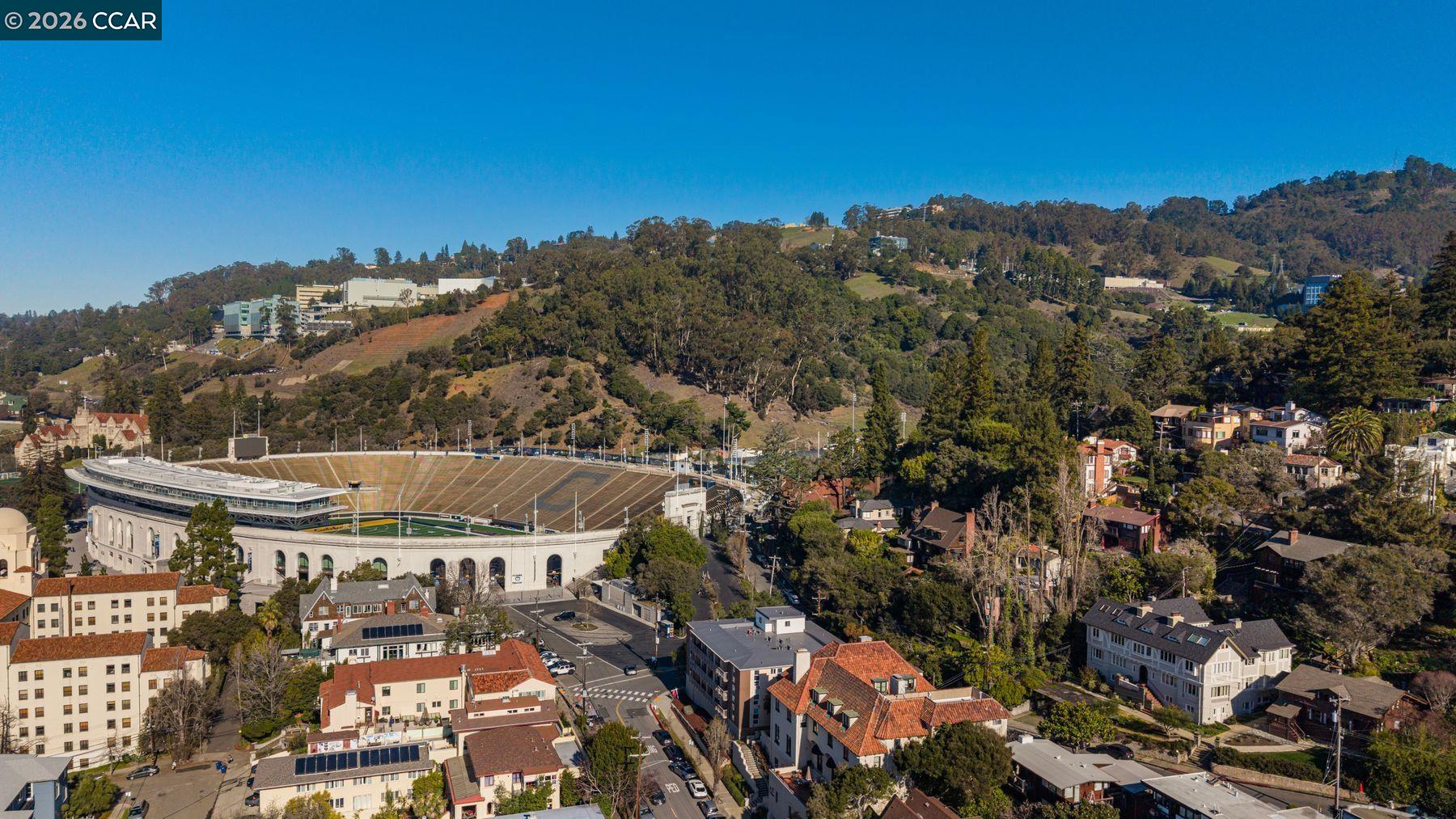 2 Panoramic Way, Unit 304 Berkeley, CA 94704 - Photo 31 of 43