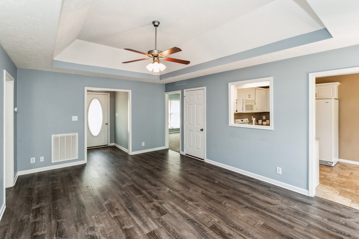 1061 Heatherwood Road Pleasant View, TN 37146 - Photo 6 of 25 Gallery Image 6