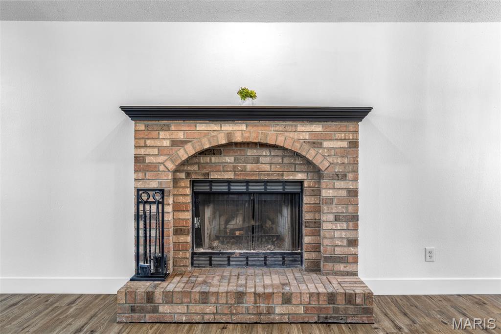4204 West Rock Creek Road High Ridge, MO 63049 - Photo 11 of 39