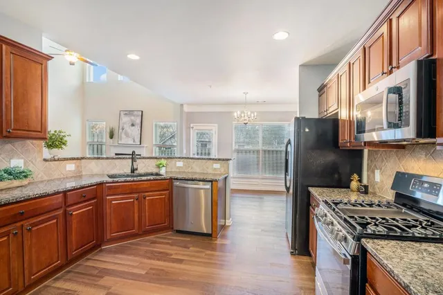 $384,900 | 607 Tall Timbers, Woodstock, GA 30188