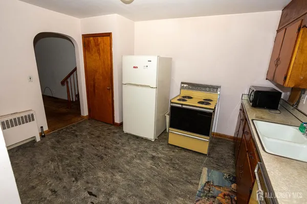 a view of a storage & utility room