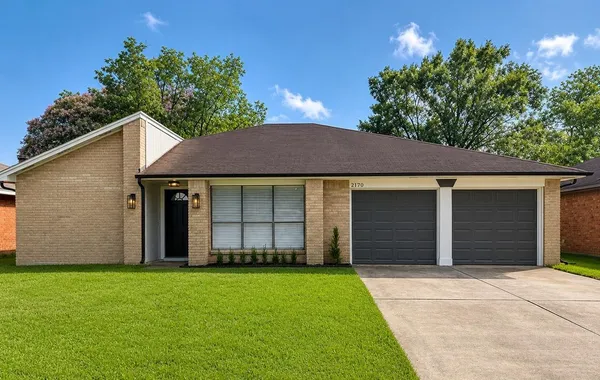 $2,275 | 2170 Pilgrims Point Drive, Friendswood, TX 77546