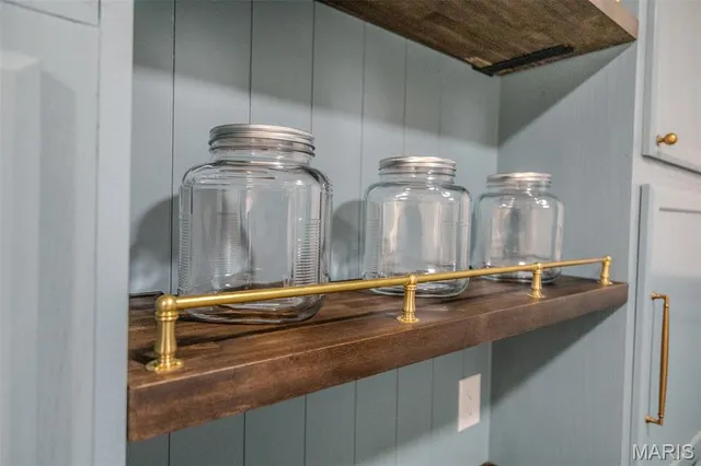 $259,500 | 804 East Main Street, Richland, MO 65556