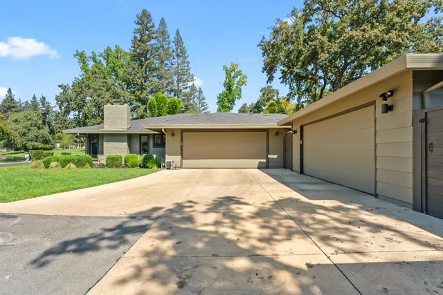 $2,125,000 | 612 Lake Wilhaggin Drive, Sacramento, CA 95864