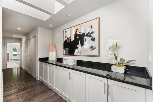 $2,125,000 | 612 Lake Wilhaggin Drive, Sacramento, CA 95864