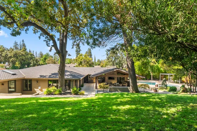 $2,125,000 | 612 Lake Wilhaggin Drive, Sacramento, CA 95864